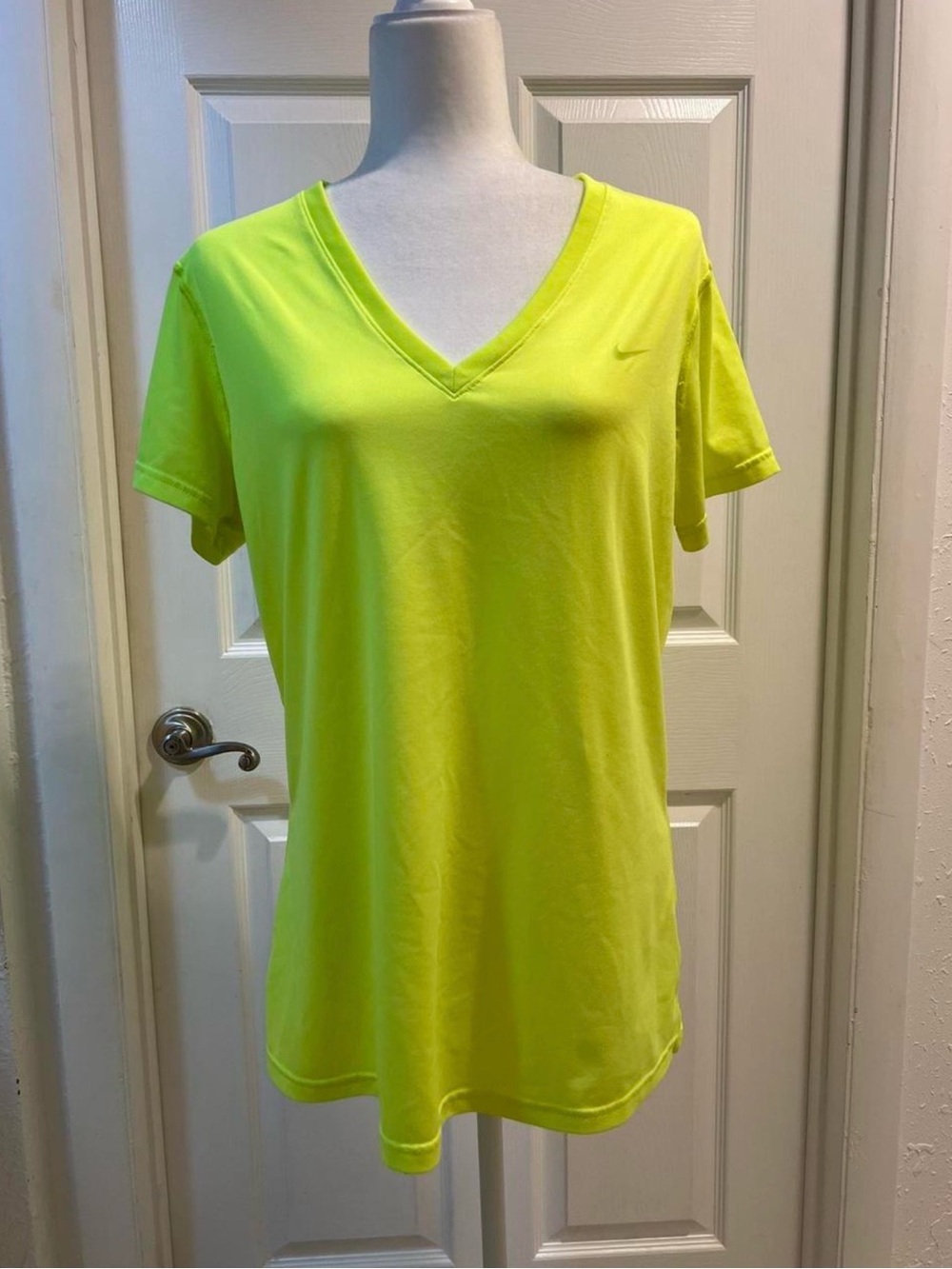 Nike Women's Neon V-Neck Short Sleeve Tee - Yellow size XL